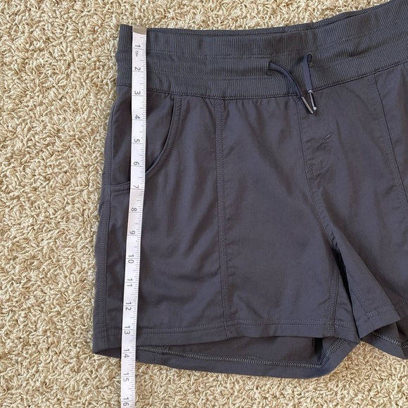 The North Face | Women's Shorts - Picture 7 of 7